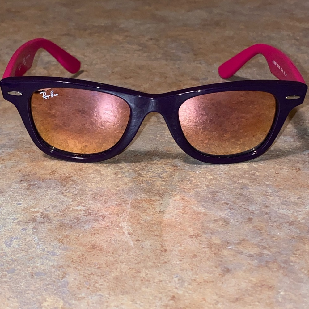 Ray-ban Junior Sunglasses.  Purple and pink. Wayfarer Kids custom colors.
